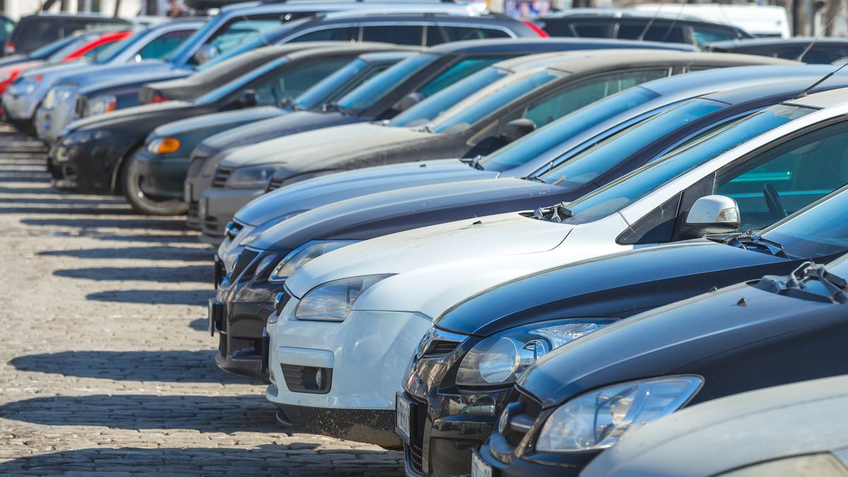 Na českém trhu se nabízí nejvíce ojetých aut za pět let